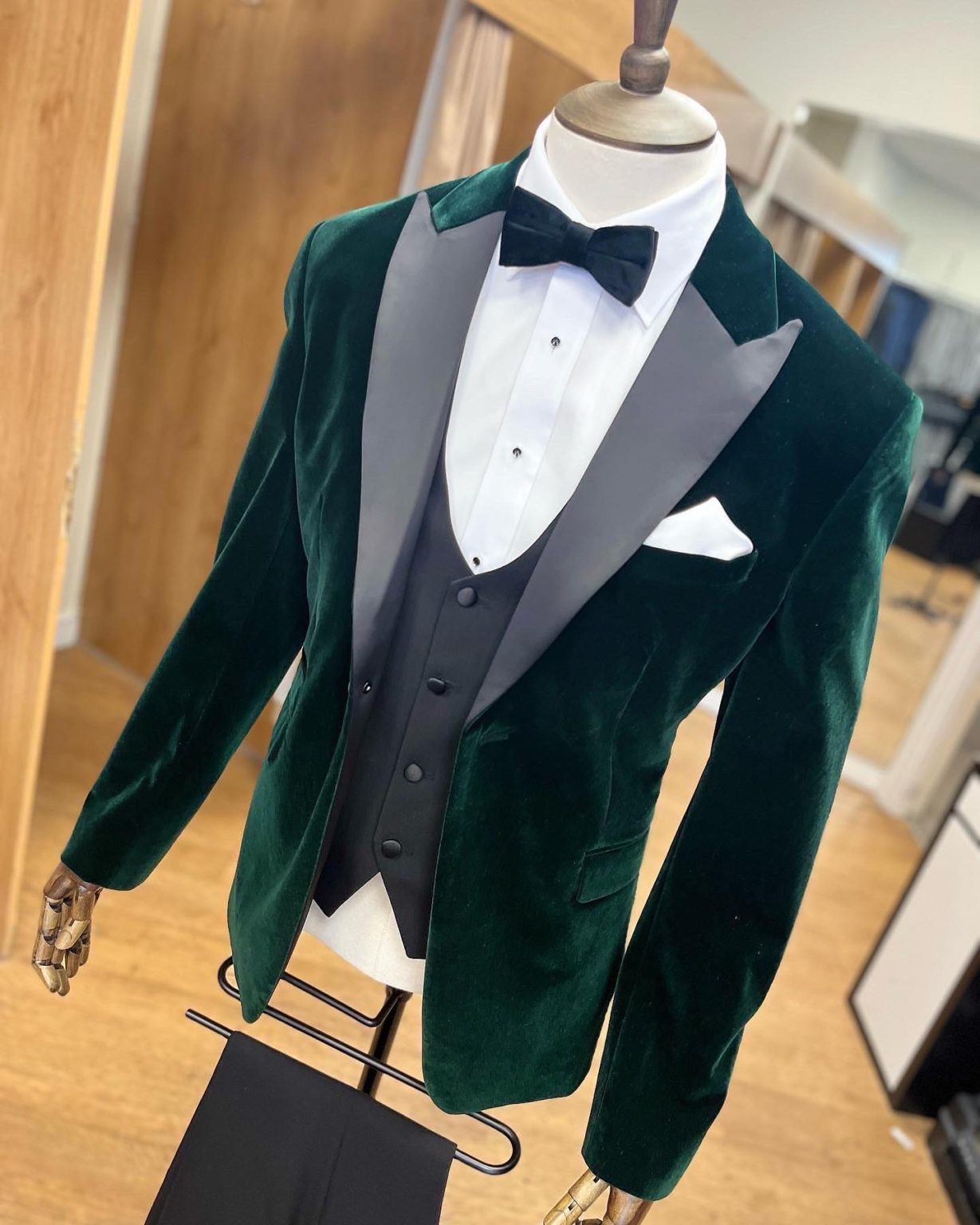 Home Dublin Formal Wear